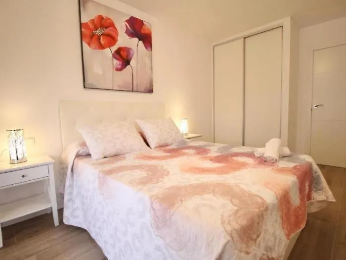 Apartbeach Europeos 2 Muy Luminoso Y Gran Terraza La Pineda Apartment